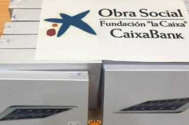 El Ayuntamiento de El Molar, a través de la Obra Social CaixaBank, ha realizado un préstamo de tablets informáticas y tarjetas sim al IES Cortes de Cádiz