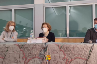 Gran acogida a Julia Navarro en la presentación de su última novela en El Molar