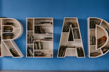 La Biblioteca de El Molar en verano